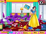 0`Snow Whites Messy Room