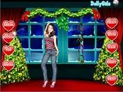 Lucia Dress Up