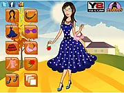Pretty Teen Girl Dress Up